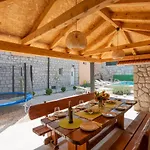 Ita